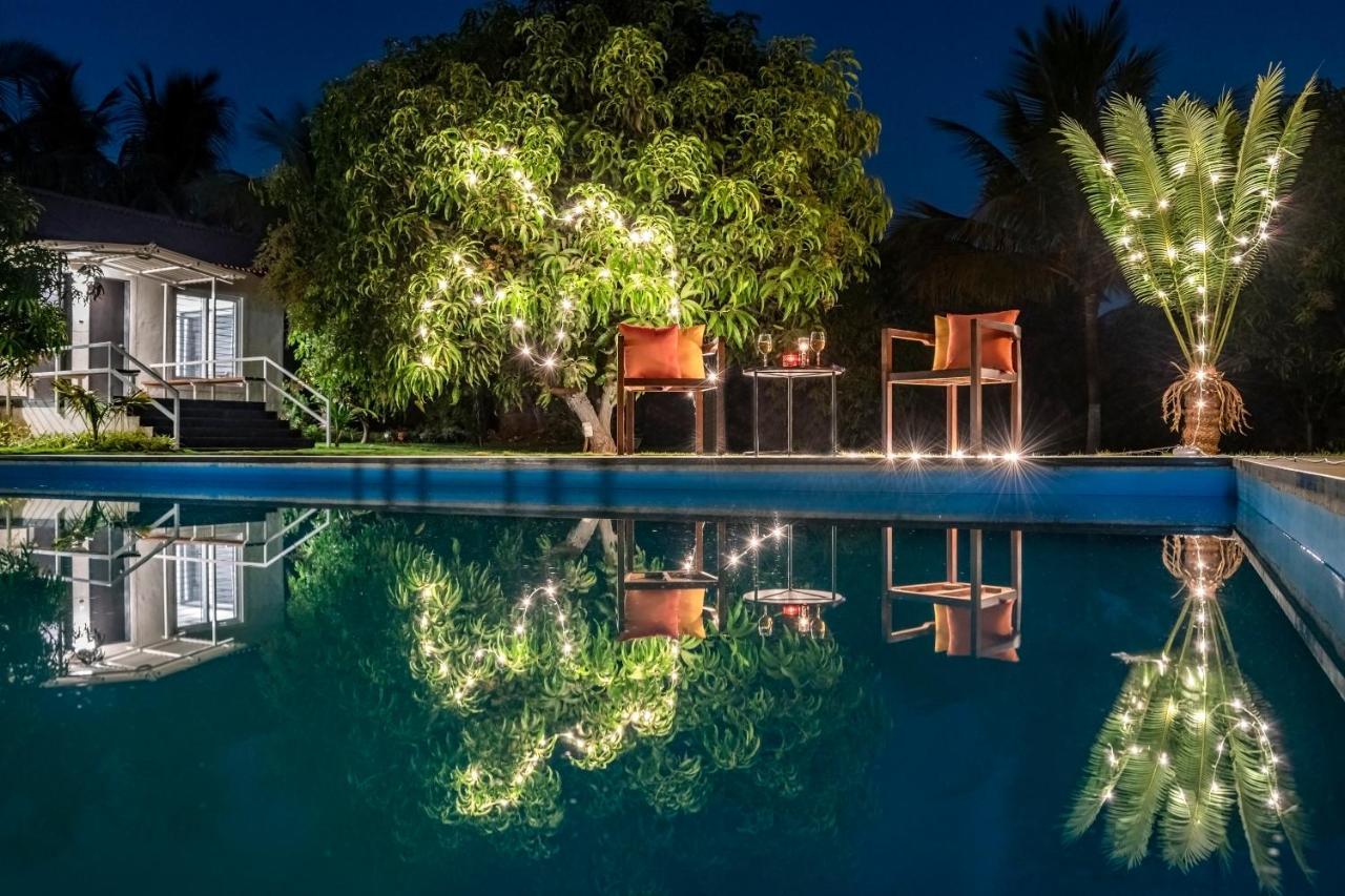 Saffronstays Casa Manga, Karjat - Pet-Friendly Pool Villa Near Nd'S Film World And Saltt Eksteriør billede